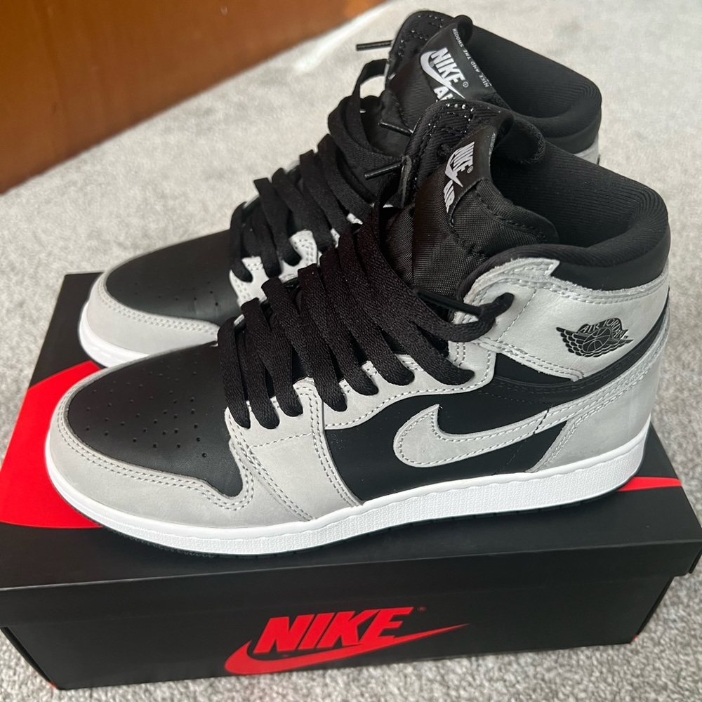 Air Jordan 1 Retro High OG GS Shadow 2.0 - Picture 2 of 7